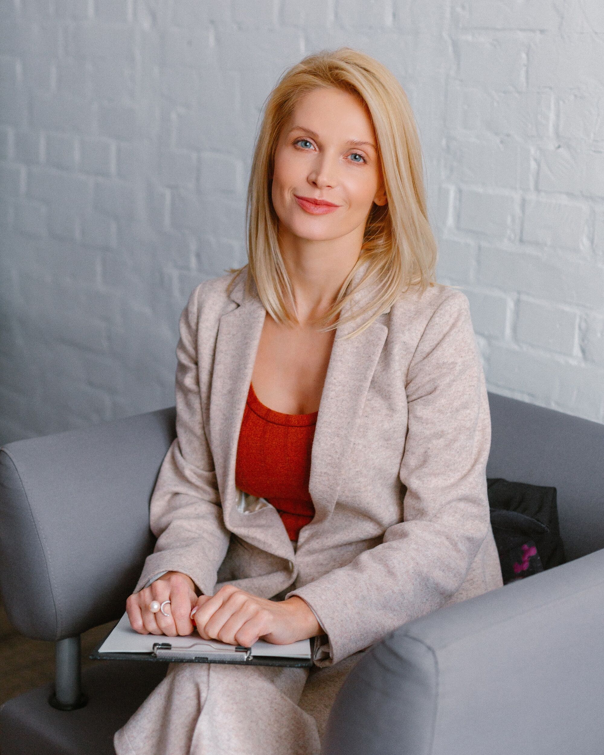 Анна